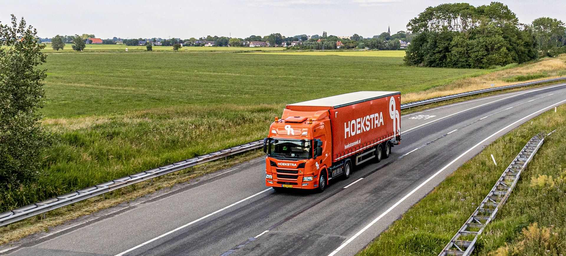Transportbedrijf Friesland Hoekstra Sneek B.V.
